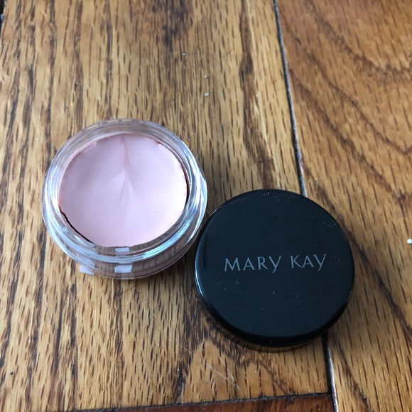 Mary Kay Other - Mary Kay Creme Eye Color - Pale Blush Mary Kay Other - Mary Kay Creme Eye Color - Pale Blush